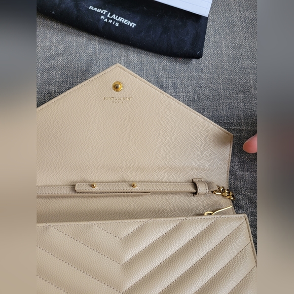 YSL Envelope Bag - Picture 15 of 16